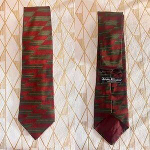 Salvatore Ferragamo Vintage 100% Silk Tie